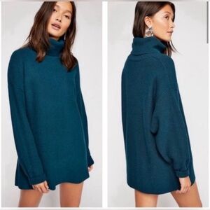 Free People Softly Structured Blue Tunic Sweater
